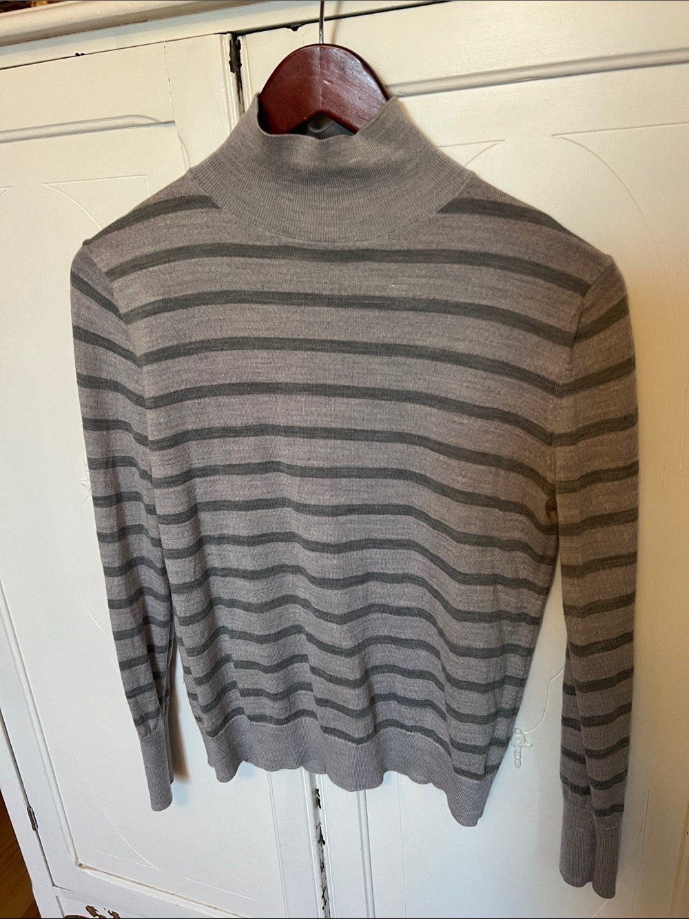 2/$7 Banana Republic 100% merino wool Gray Striped Mock Neck Sweater